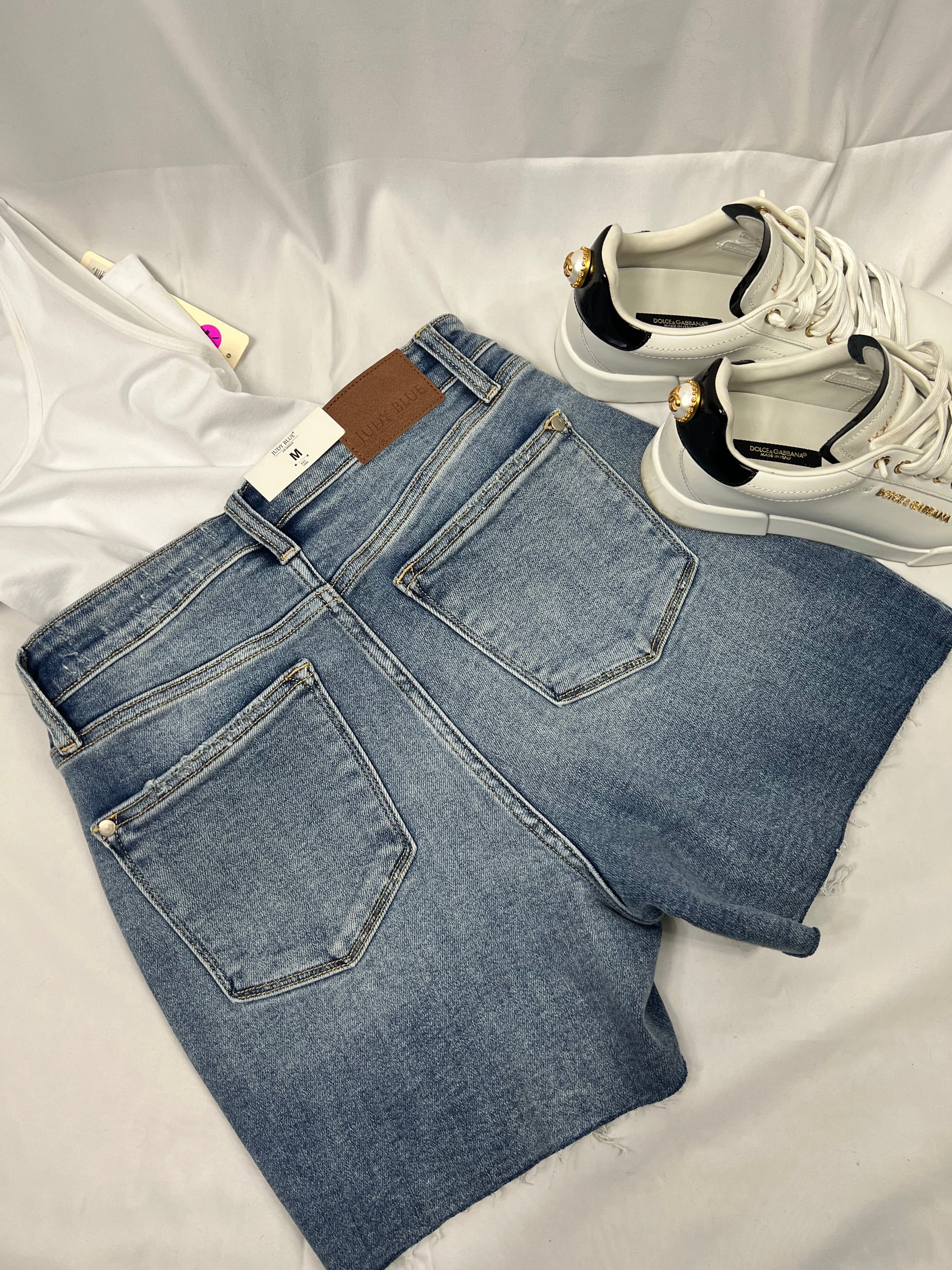 High Waist Shorts W/stitch Over Destroy Detail blue