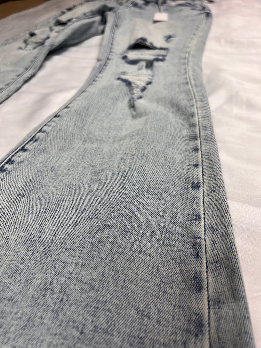 Whitewash Destroyed Mid Rise Stretch Flare